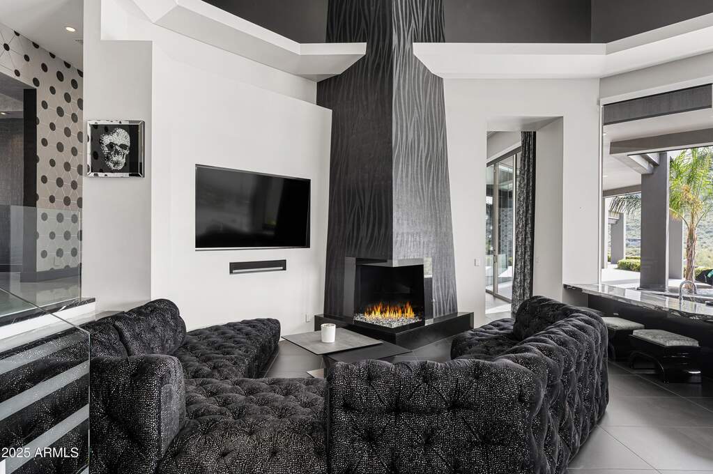 4 Bedroom Single Family Home/House's Image 26