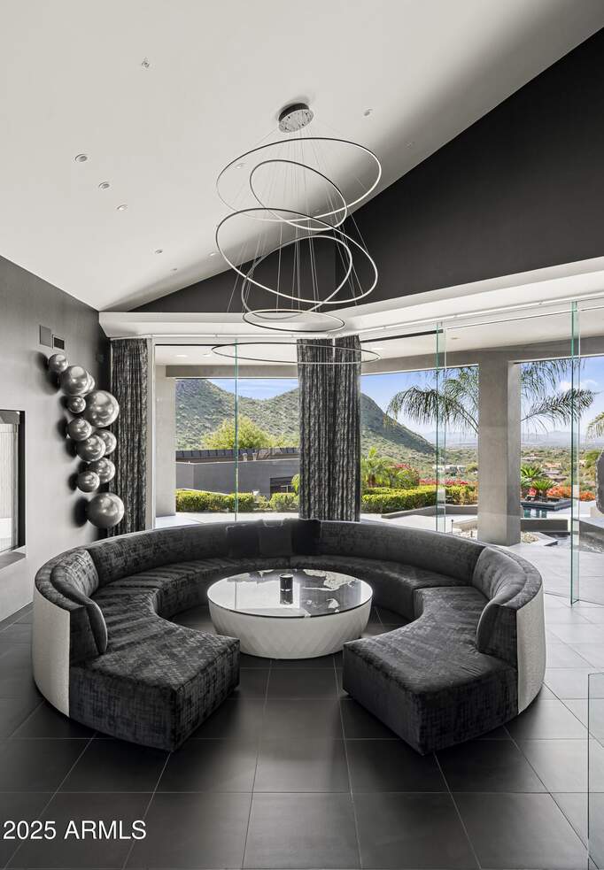 4 Bedroom Single Family Home/House's Image 29