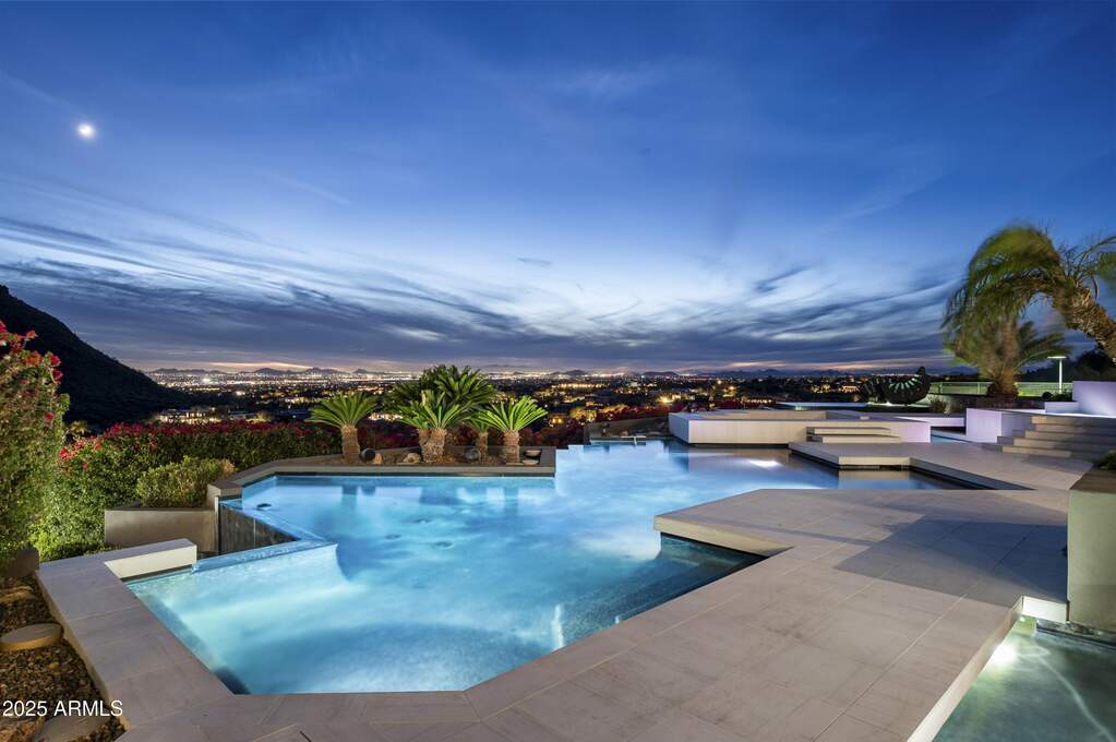 4 Bedroom Single Family Home/House's Image 58