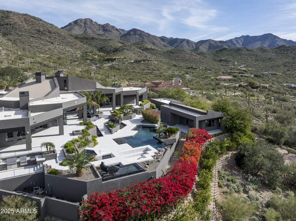 4 Bedroom Single Family Home/House's Image 83