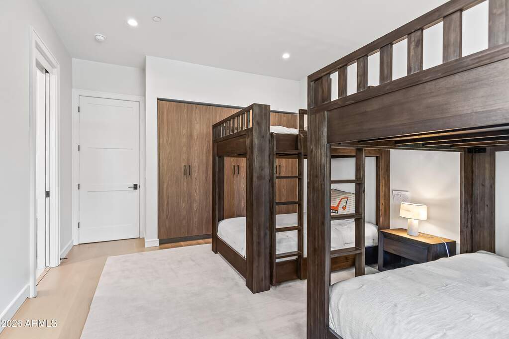 3 Bedroom Villa/Townhouse's Image 14