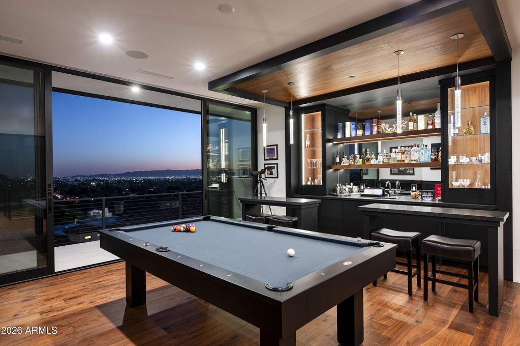 4 Bedroom Single Family Home/House's Image 27