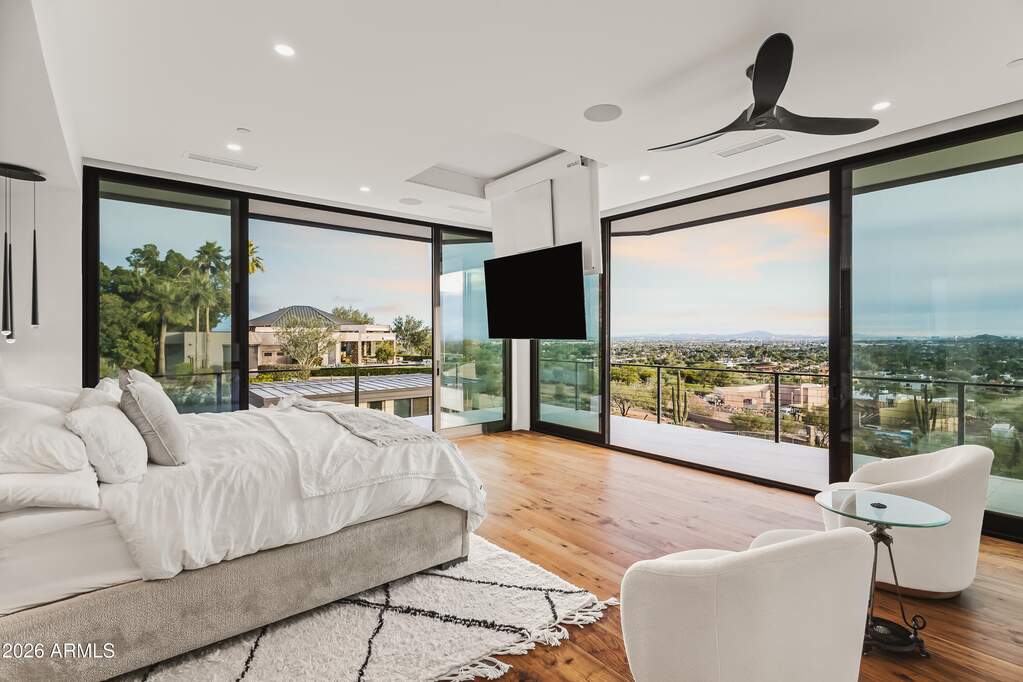 4 Bedroom Single Family Home/House's Image 31