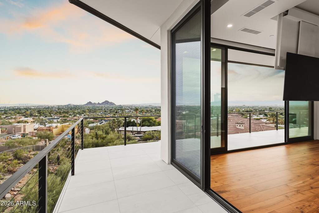 4 Bedroom Single Family Home/House's Image 33