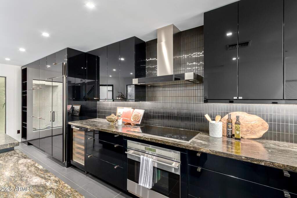2 Bedroom Villa/Townhouse's Image 12