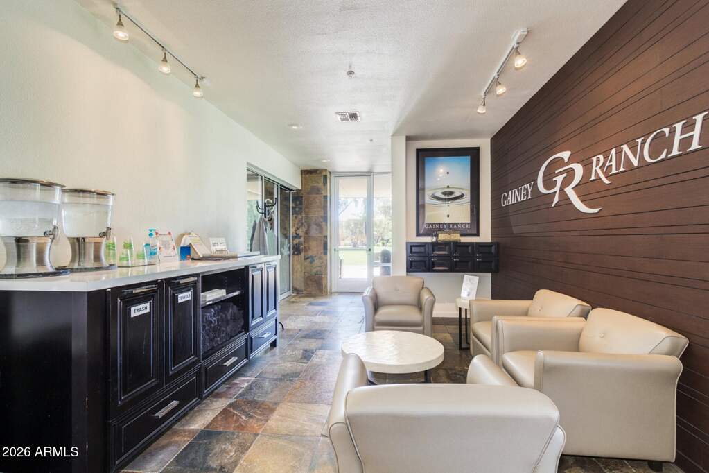 2 Bedroom Villa/Townhouse's Image 36