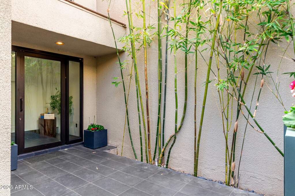2 Bedroom Villa/Townhouse's Image 3