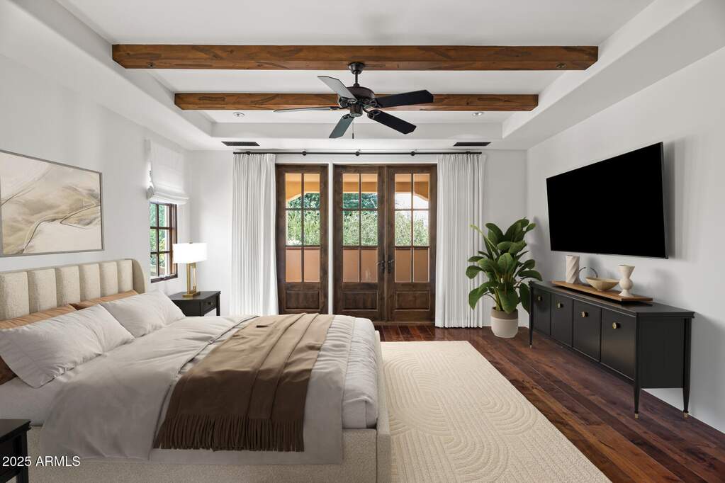 5 Bedroom Single Family Home/House's Image 17