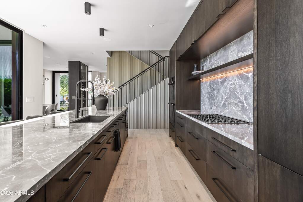 4 Bedroom Single Family Home/House's Image 9