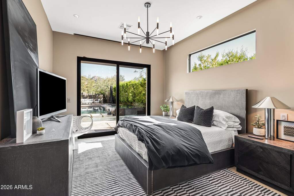 4 Bedroom Single Family Home/House's Image 19