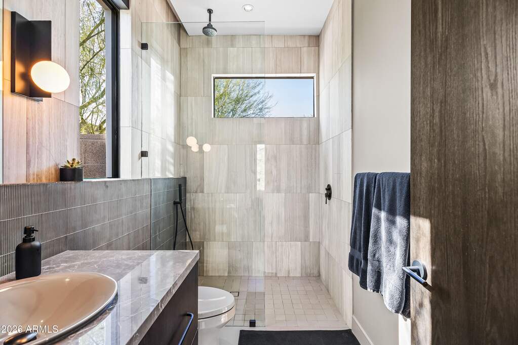 4 Bedroom Single Family Home/House's Image 21