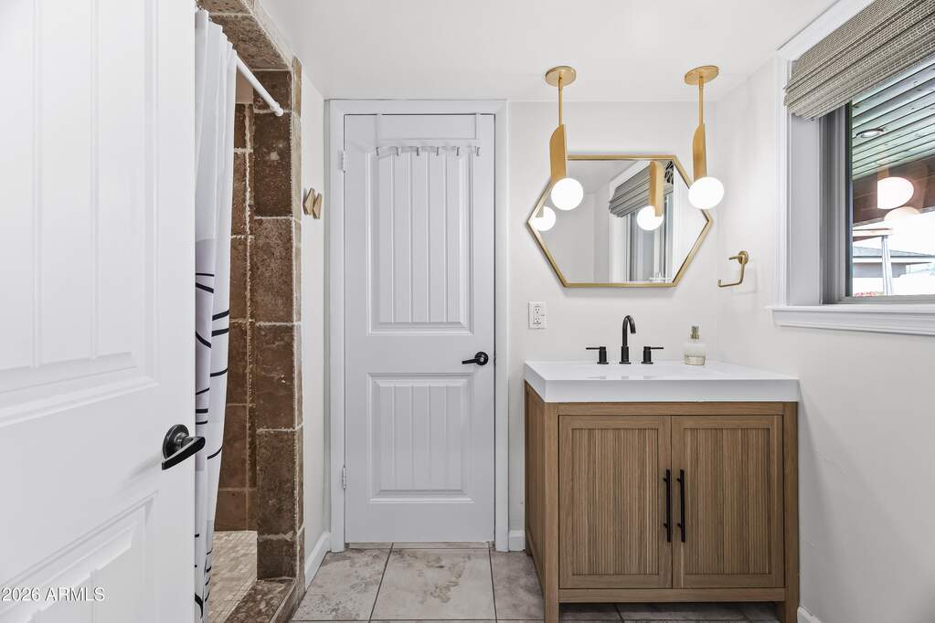 4 Bedroom Single Family Home/House's Image 16
