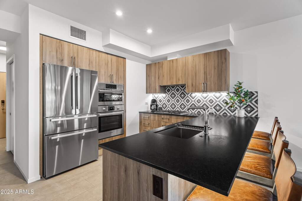 2 Bedroom Apartment/Flat's Image 4