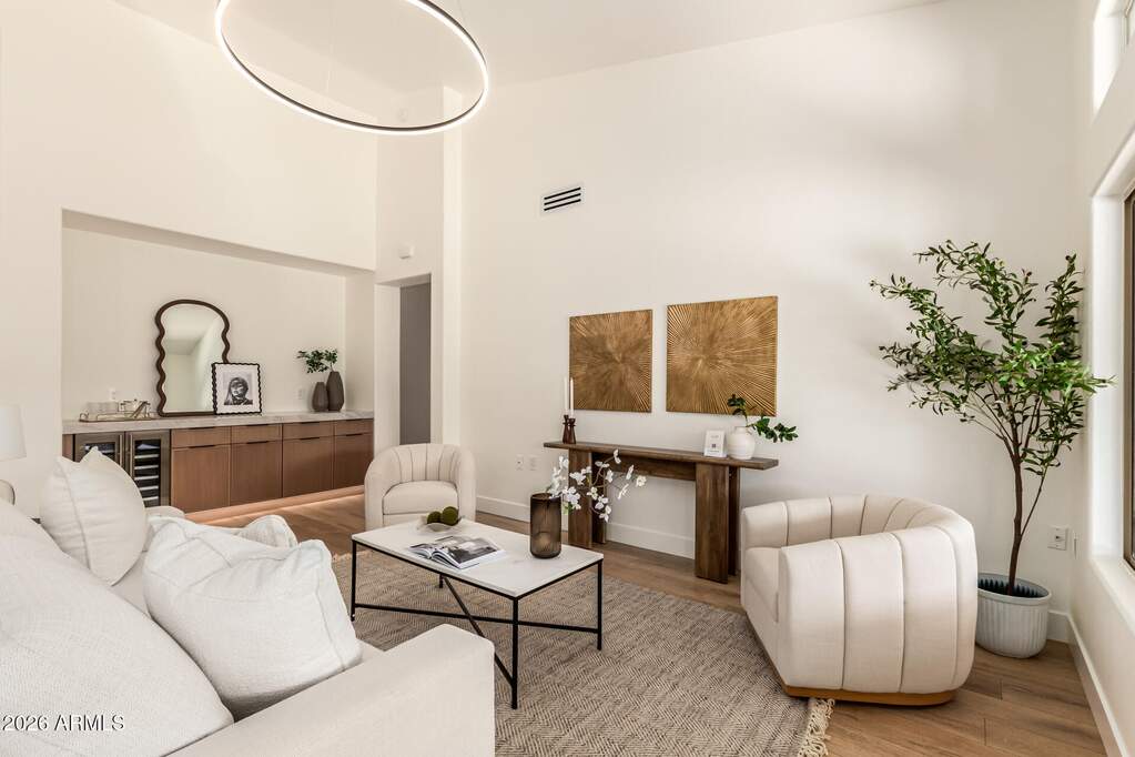 3 Bedroom Single Family Home/House's Image 8