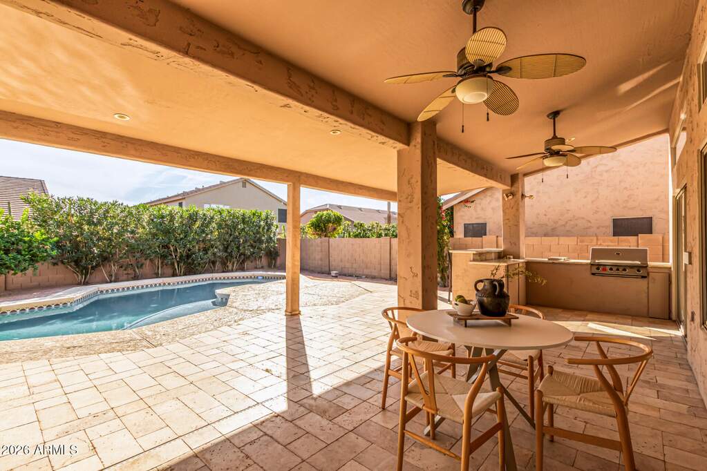 3 Bedroom Single Family Home/House's Image 27