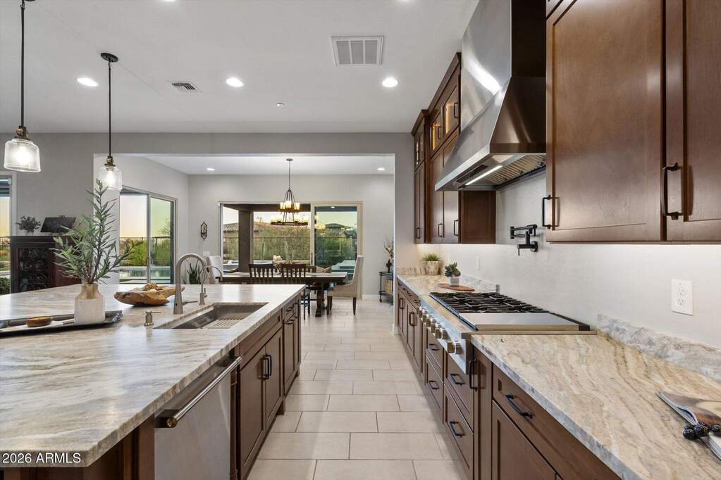 4 Bedroom Single Family Home/House's Image 10