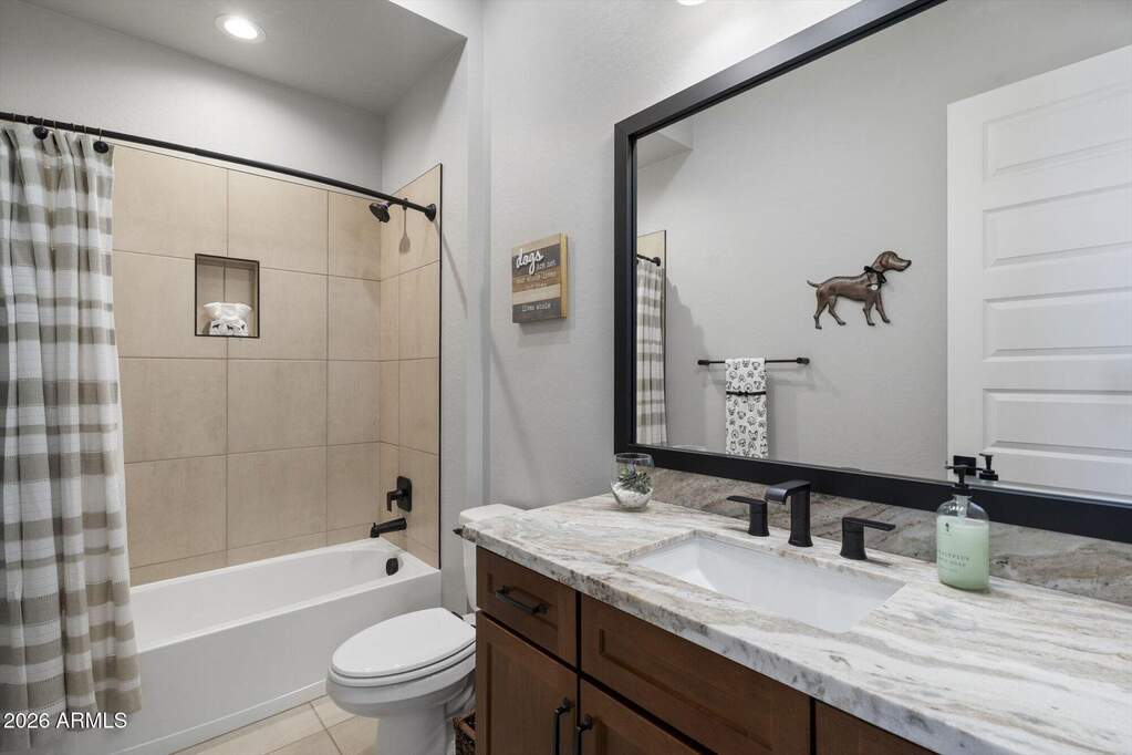 4 Bedroom Single Family Home/House's Image 26