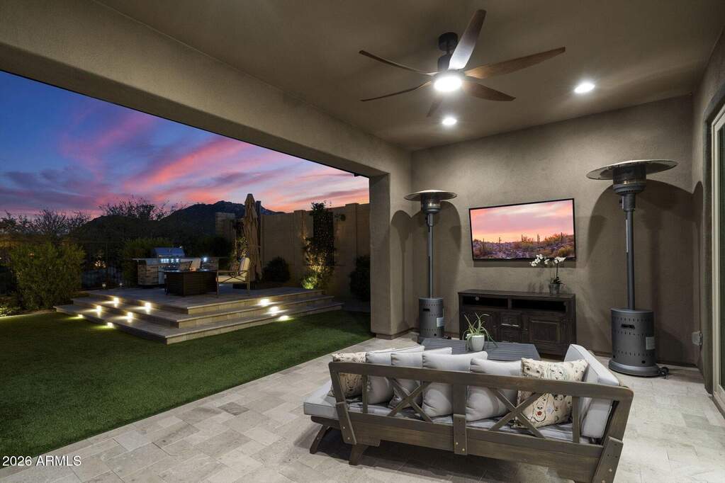 4 Bedroom Single Family Home/House's Image 34