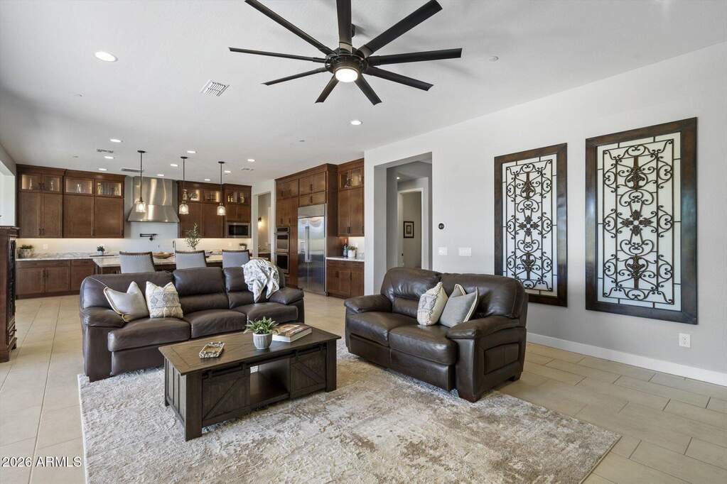 4 Bedroom Single Family Home/House's Image 5