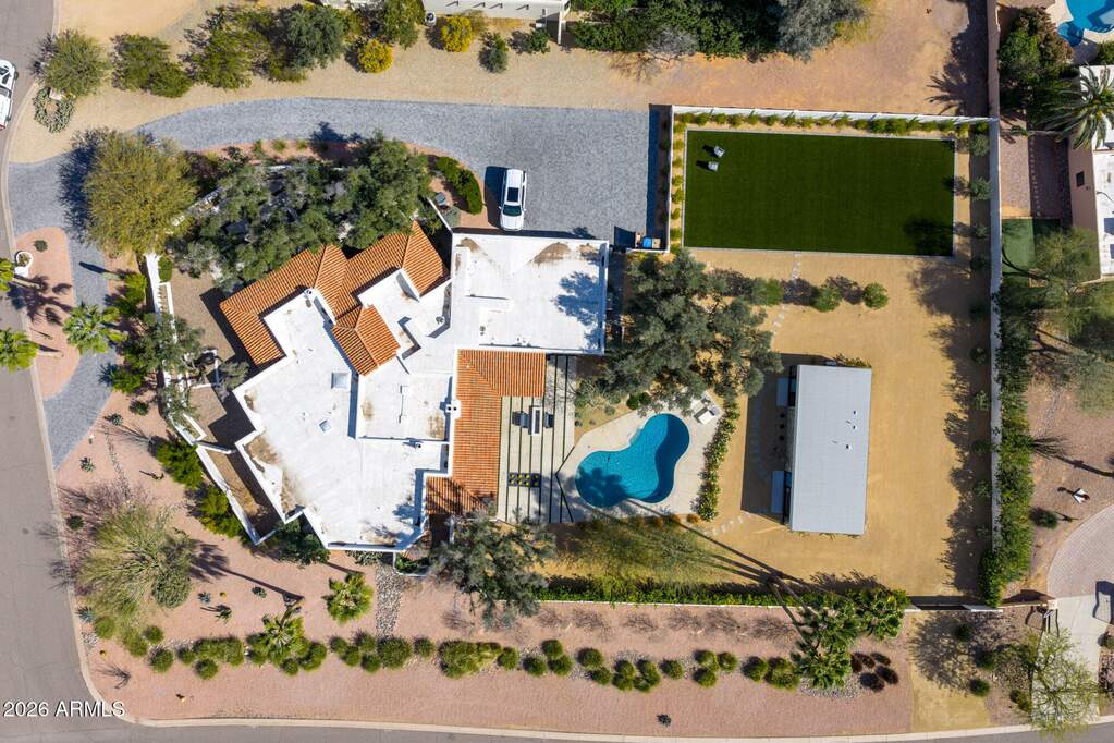 5 Bedroom Single Family Home/House's Image 26