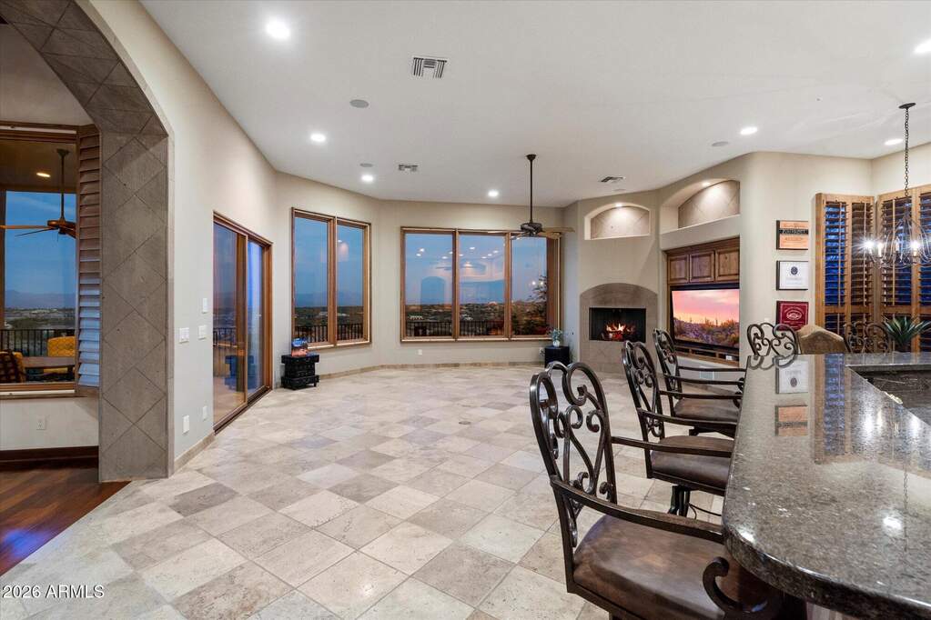 4 Bedroom Single Family Home/House's Image 12