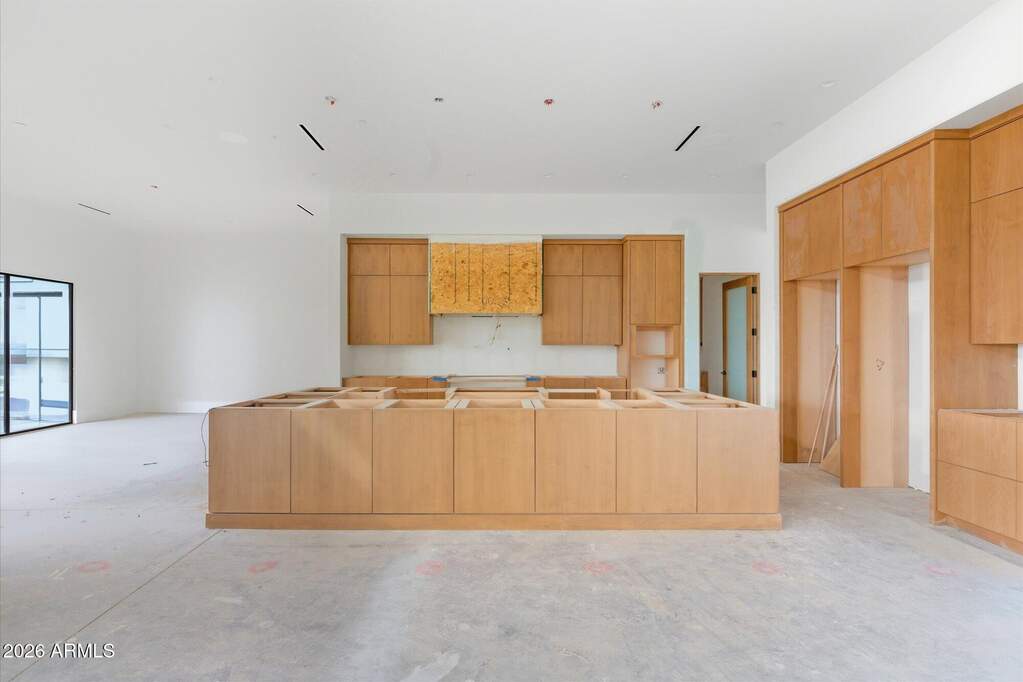 5 Bedroom Single Family Home/House's Image 23