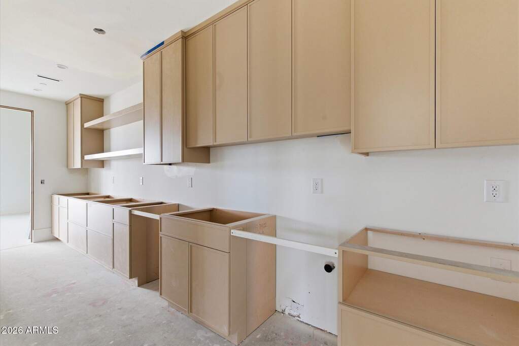 5 Bedroom Single Family Home/House's Image 25