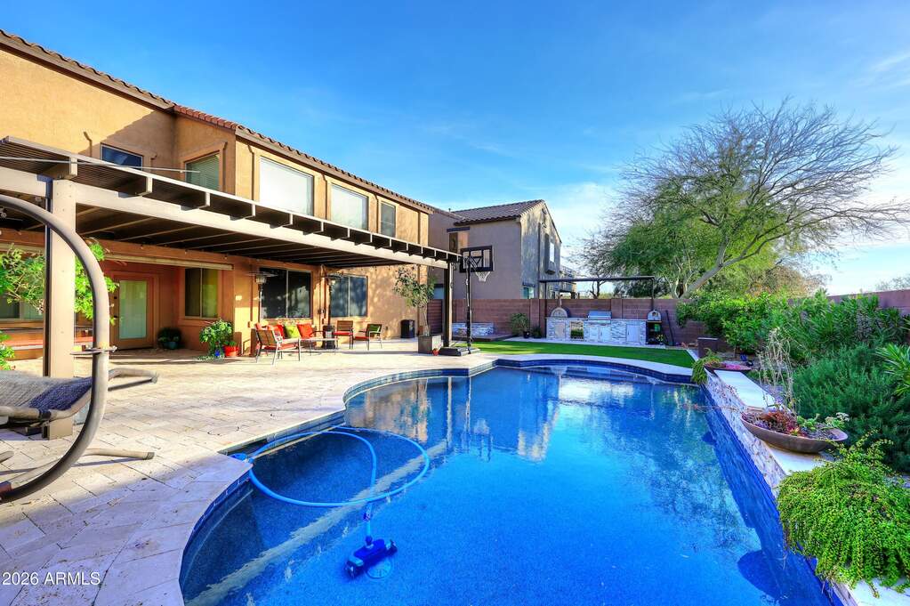 5 Bedroom Single Family Home/House's Image 30