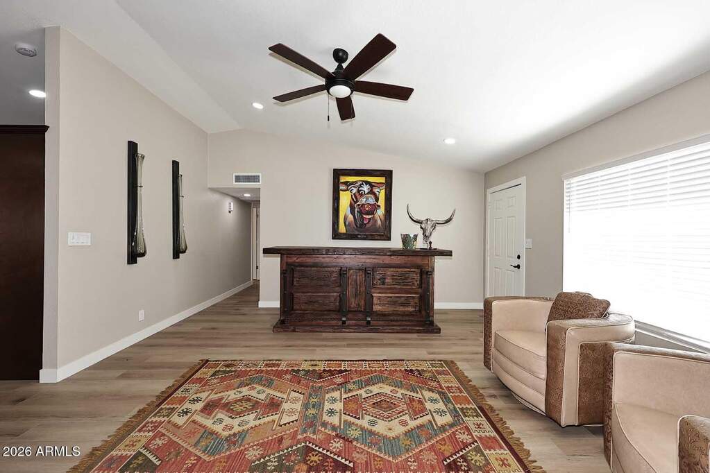 5 Bedroom Single Family Home/House's Image 38
