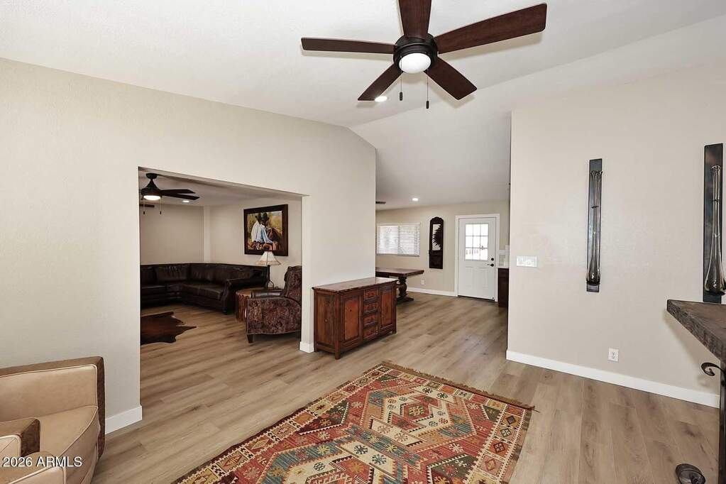 5 Bedroom Single Family Home/House's Image 39