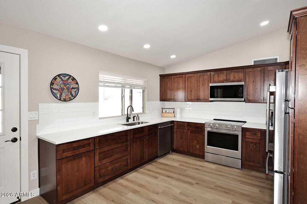 5 Bedroom Single Family Home/House's Image 42