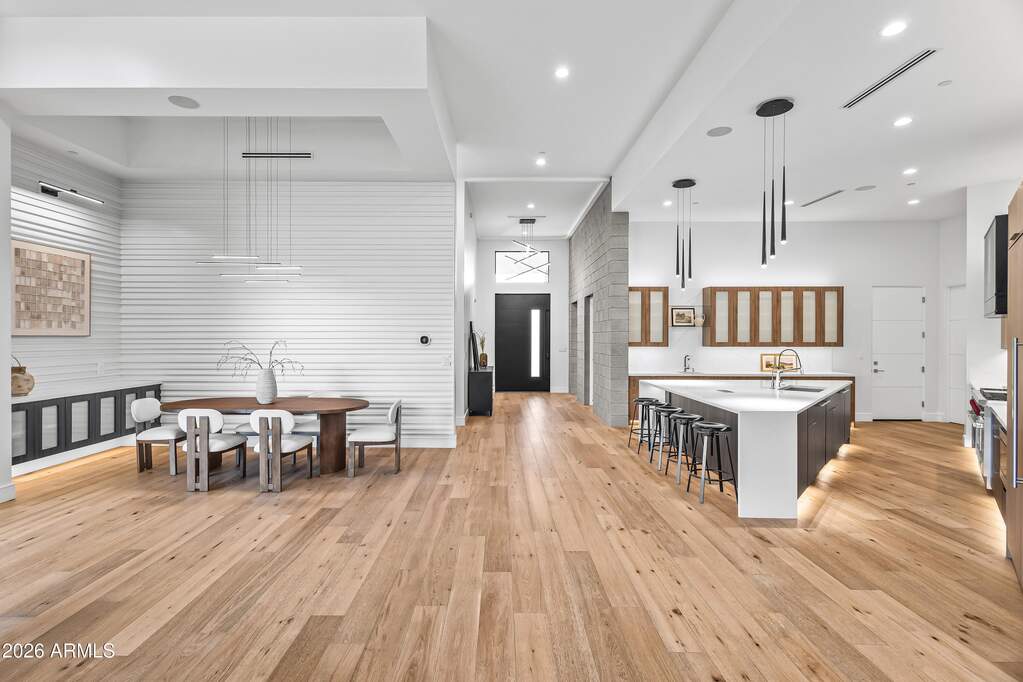 4 Bedroom Single Family Home/House's Image 8