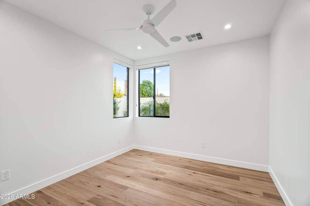 4 Bedroom Single Family Home/House's Image 20