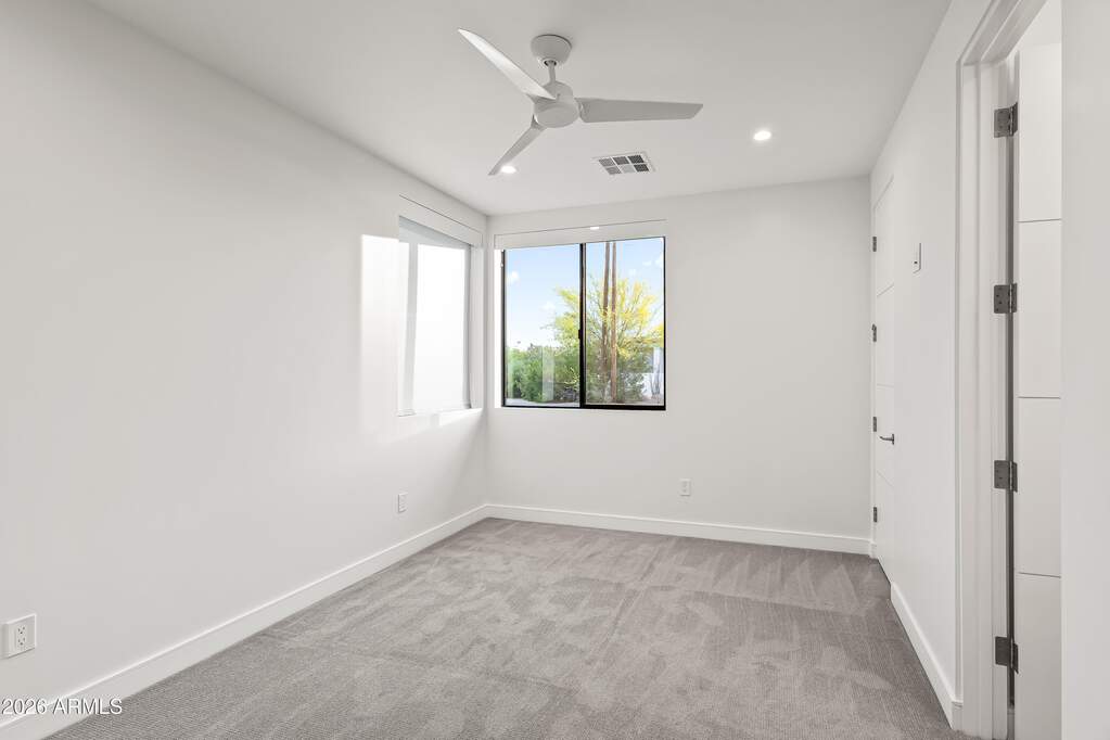 4 Bedroom Single Family Home/House's Image 22