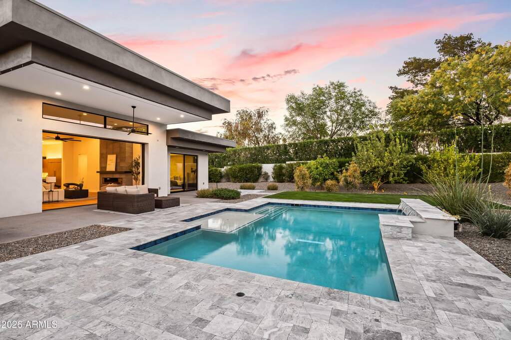 4 Bedroom Single Family Home/House's Image 35