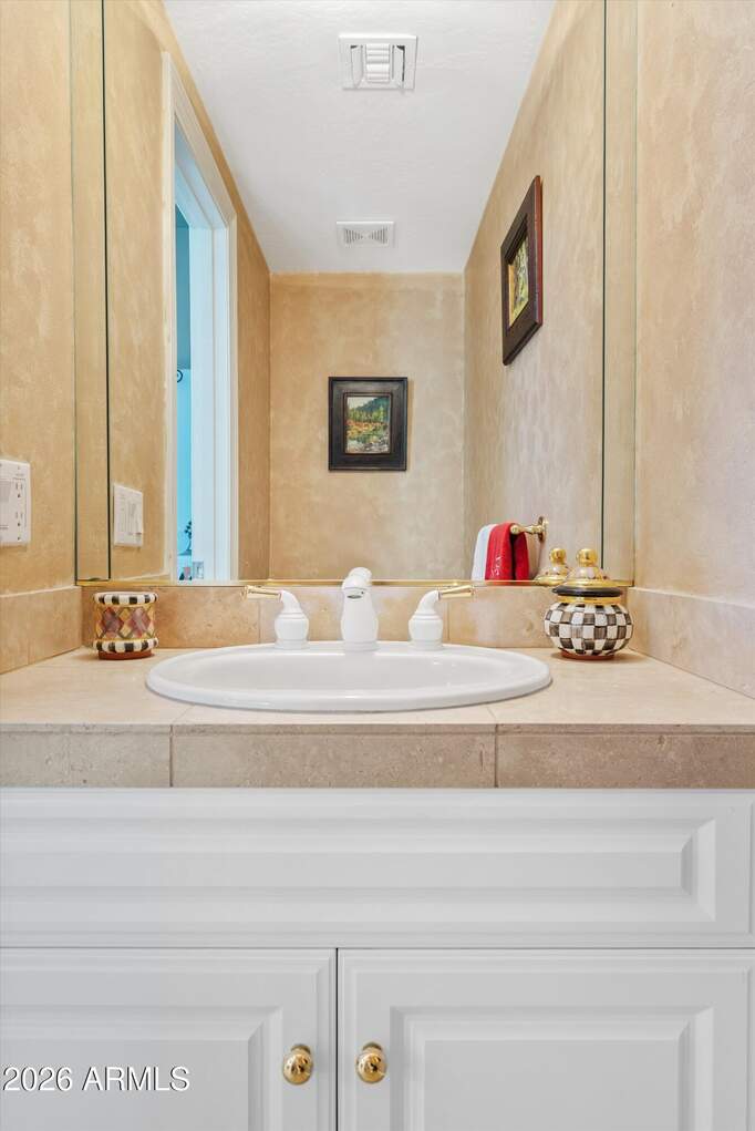 4 Bedroom Single Family Home/House's Image 28