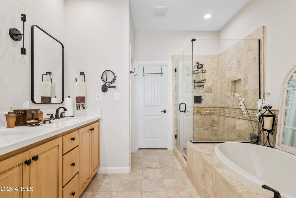 3 Bedroom Villa/Townhouse's Image 14