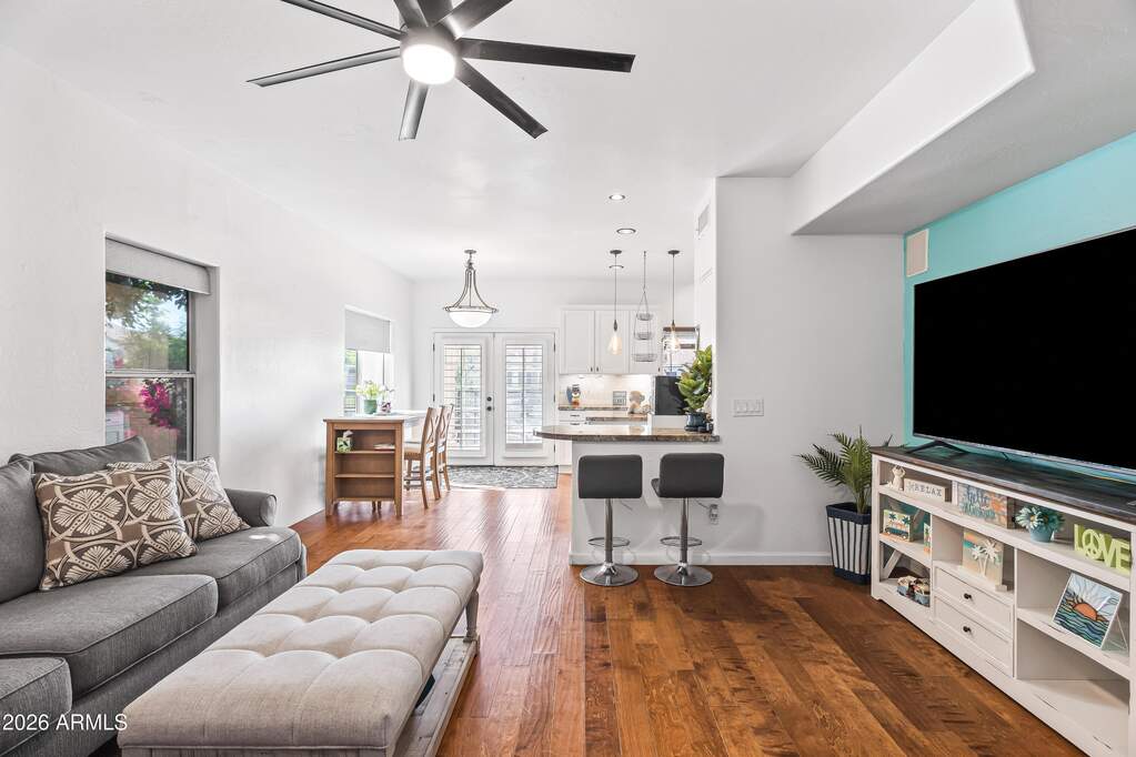 4 Bedroom Single Family Home/House's Image 12