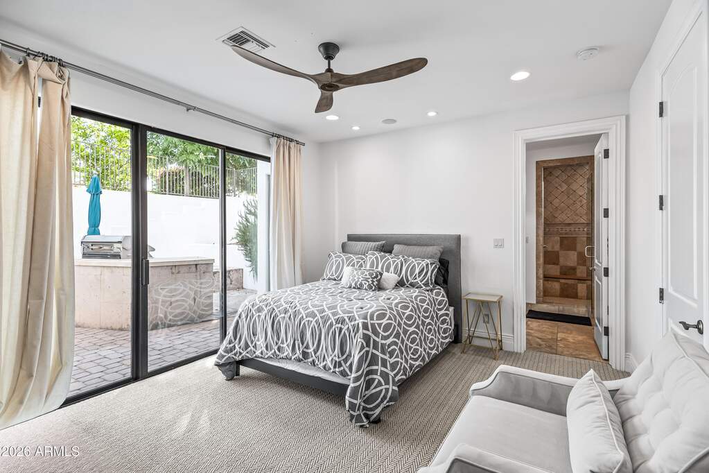 5 Bedroom Single Family Home/House's Image 18