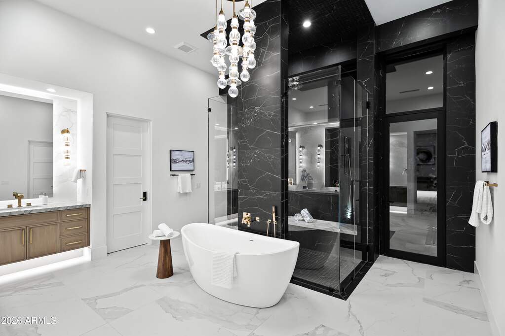5 Bedroom Single Family Home/House's Image 67