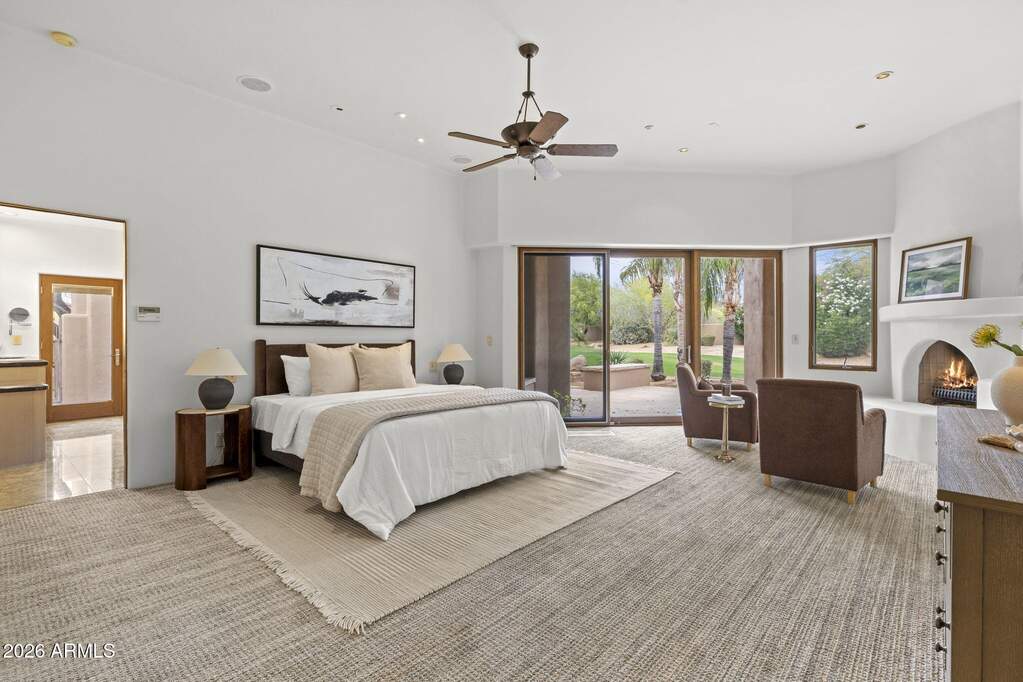 5 Bedroom Single Family Home/House's Image 13