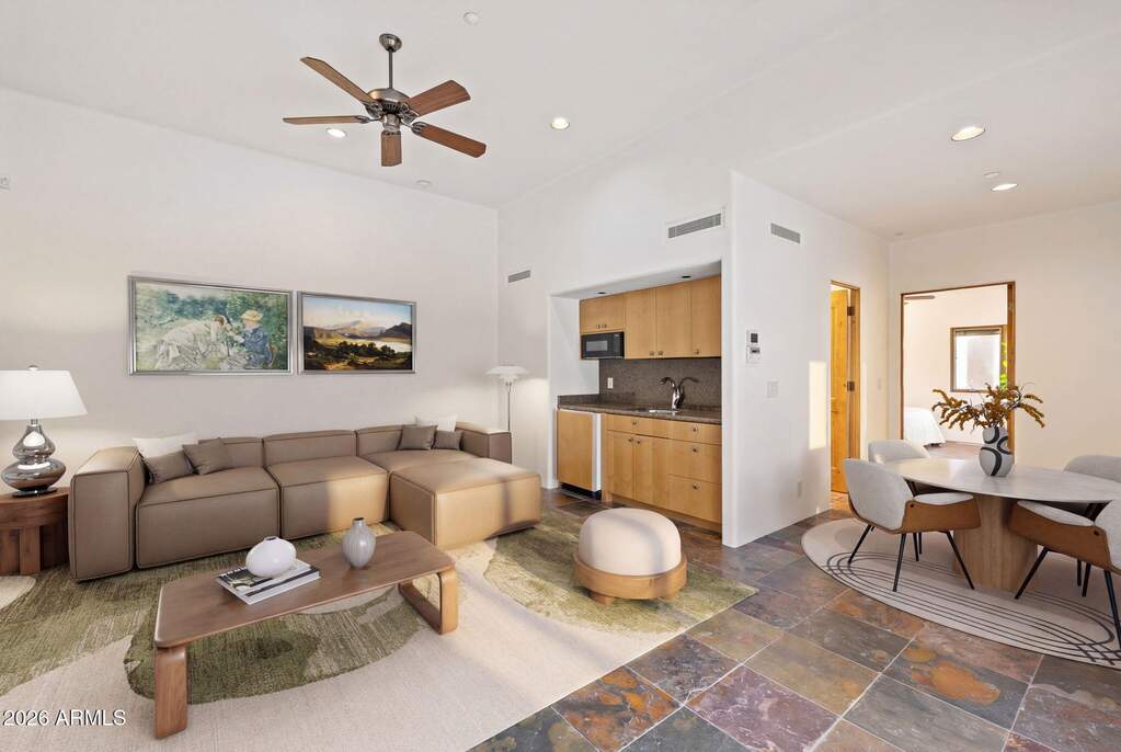 5 Bedroom Single Family Home/House's Image 27