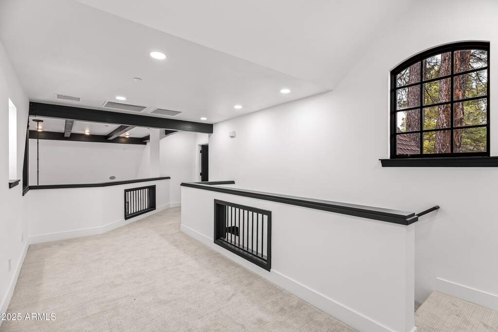 4 Bedroom Single Family Home/House's Image 15