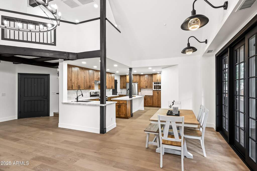 4 Bedroom Single Family Home/House's Image 5