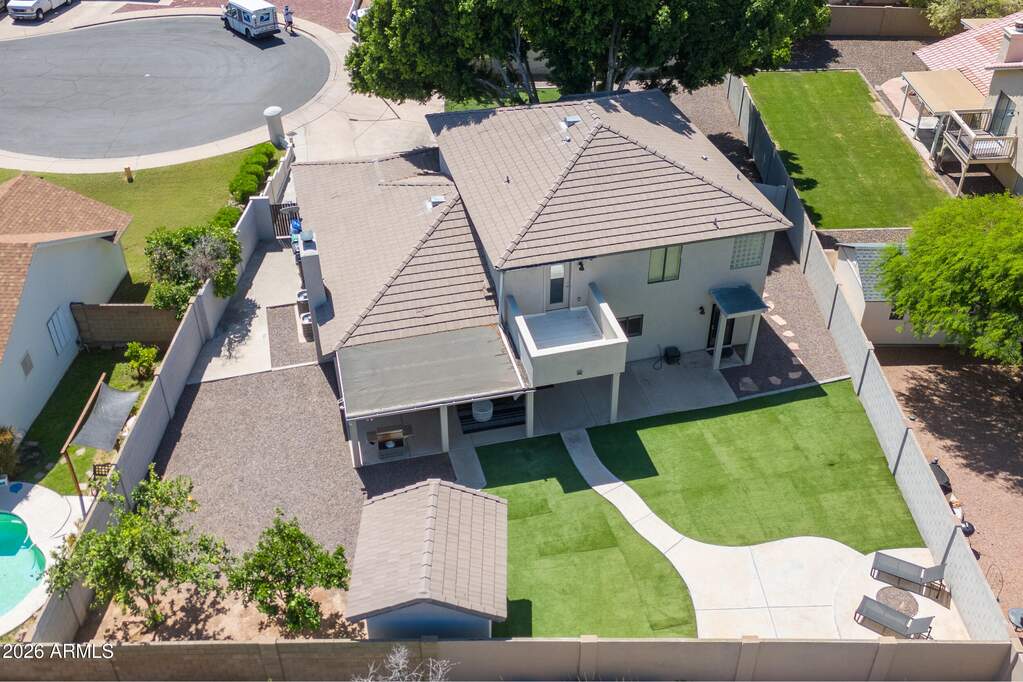 5 Bedroom Single Family Home/House's Image 44