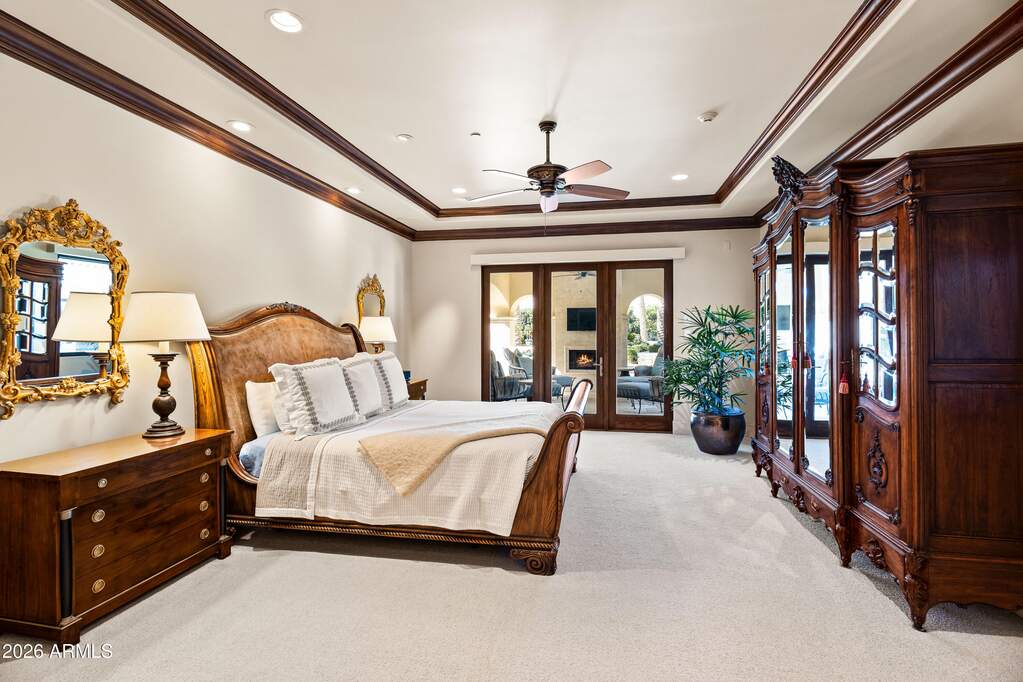 5 Bedroom Single Family Home/House's Image 11