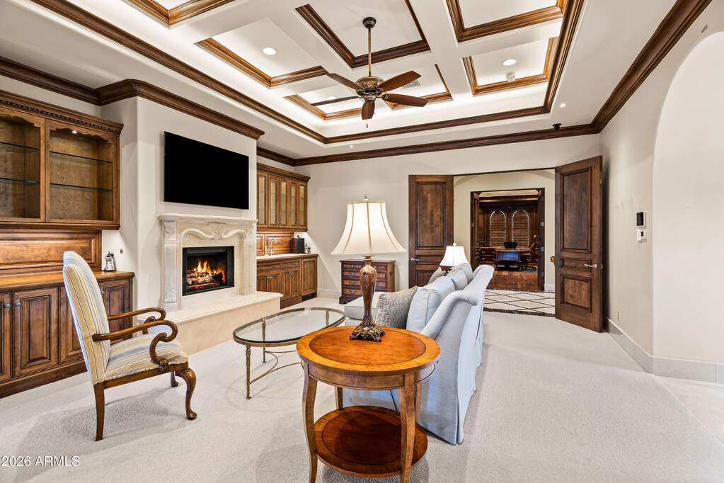 5 Bedroom Single Family Home/House's Image 13