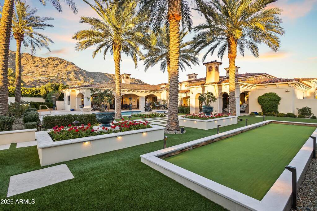 5 Bedroom Single Family Home/House's Image 45