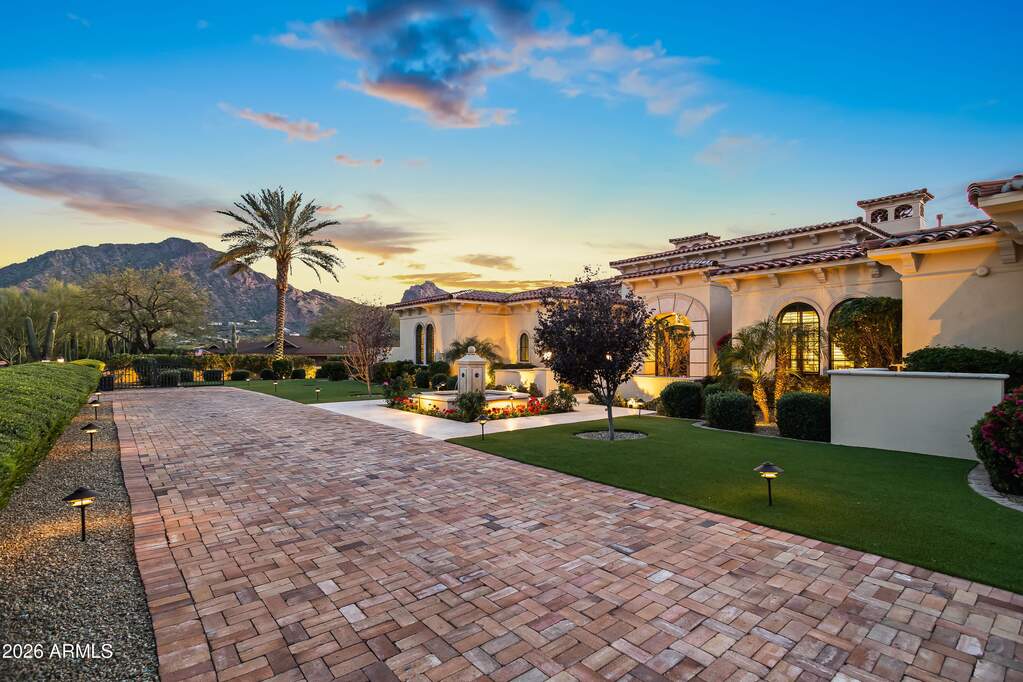 5 Bedroom Single Family Home/House's Image 50