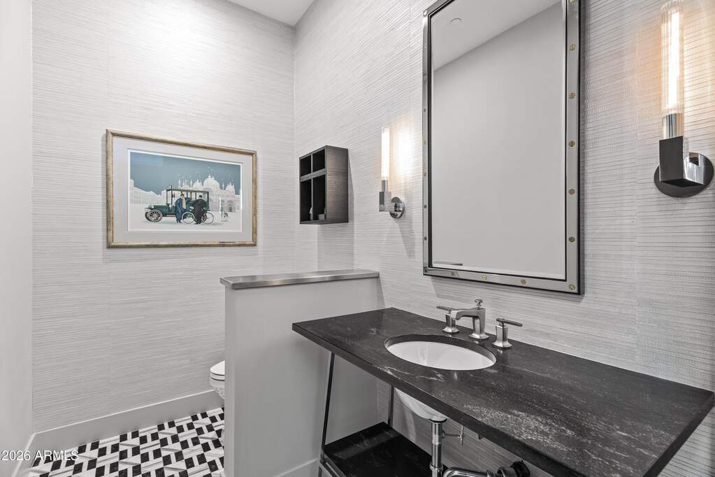 4 Bedroom Single Family Home/House's Image 15